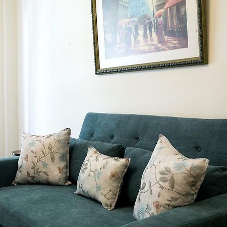 Best House, Larisis Metro, เอเธนส์ ภายนอก รูปภาพ